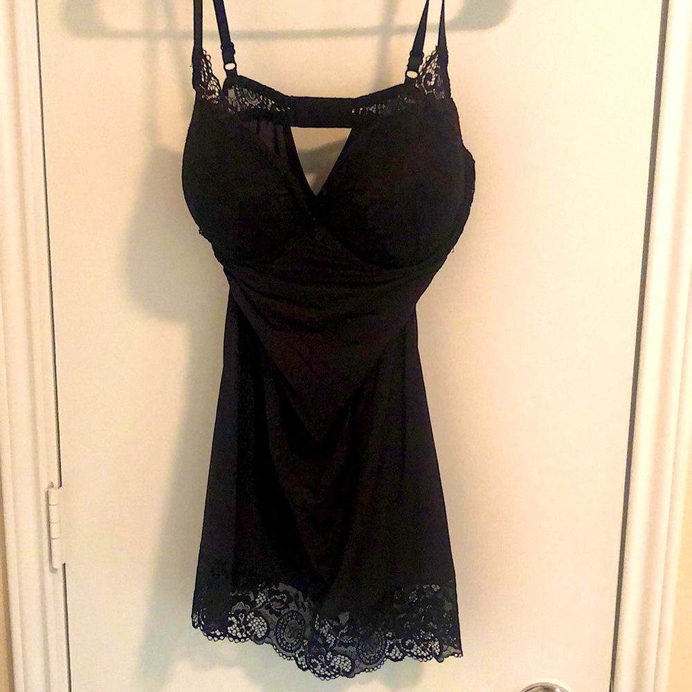 Victoria's Secret Black lace Lingerie Bra Top Women's 36D